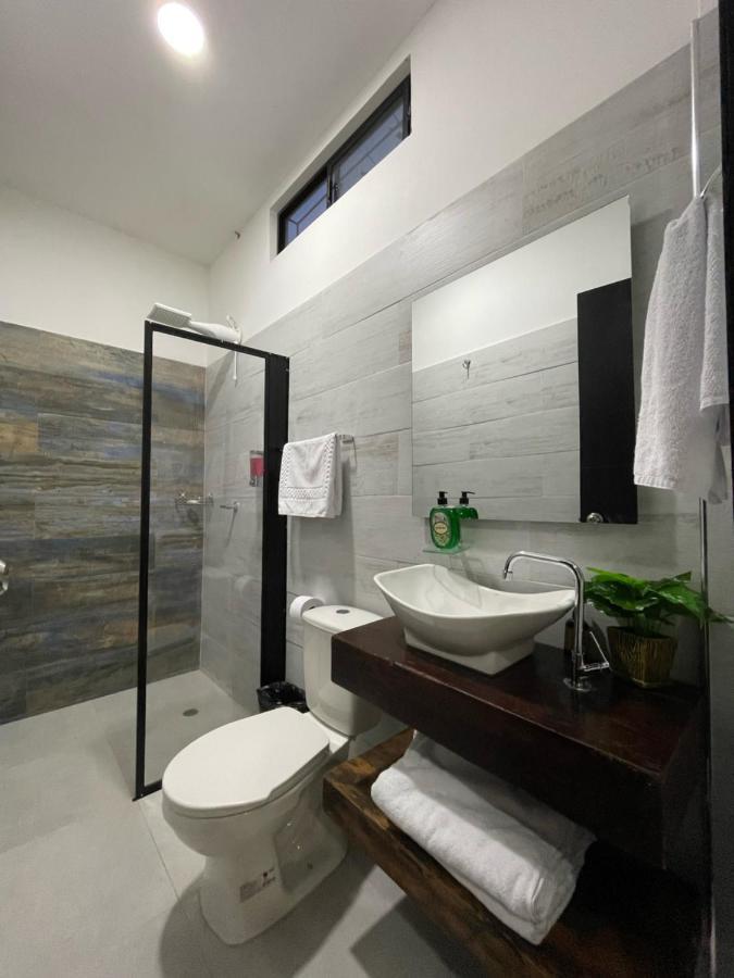 Amazonia Deluxe Calle 13 Leticia Exterior photo