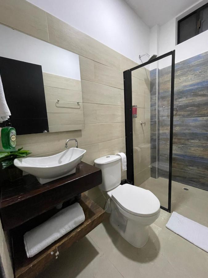 Amazonia Deluxe Calle 13 Leticia Exterior photo